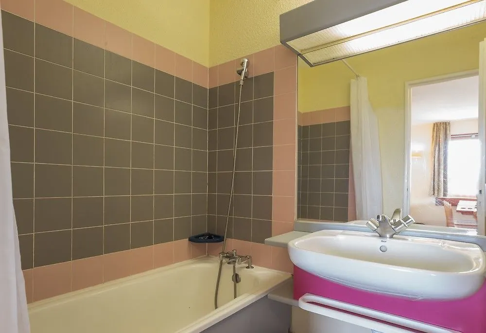 Charmettoger Hotel Les Arcs  0*, Bourg-Saint-Maurice France